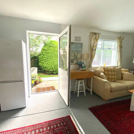 Glenburn, Private Studio Accommodation In Fochabers Bagian luar foto