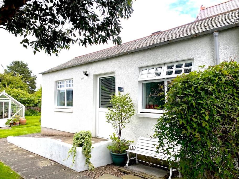 Glenburn, Private Studio Accommodation In Fochabers Bagian luar foto