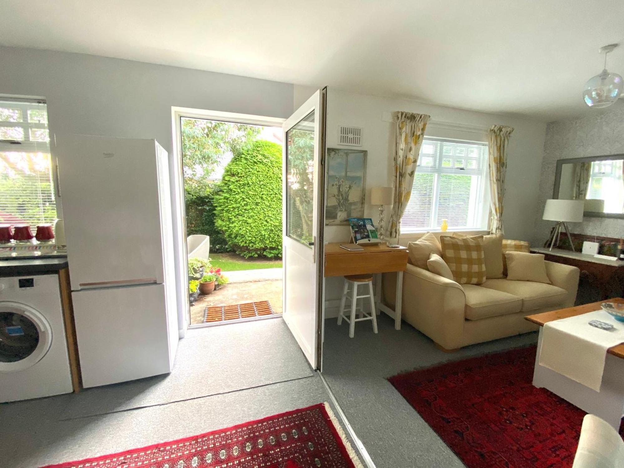 Glenburn, Private Studio Accommodation In Fochabers Bagian luar foto