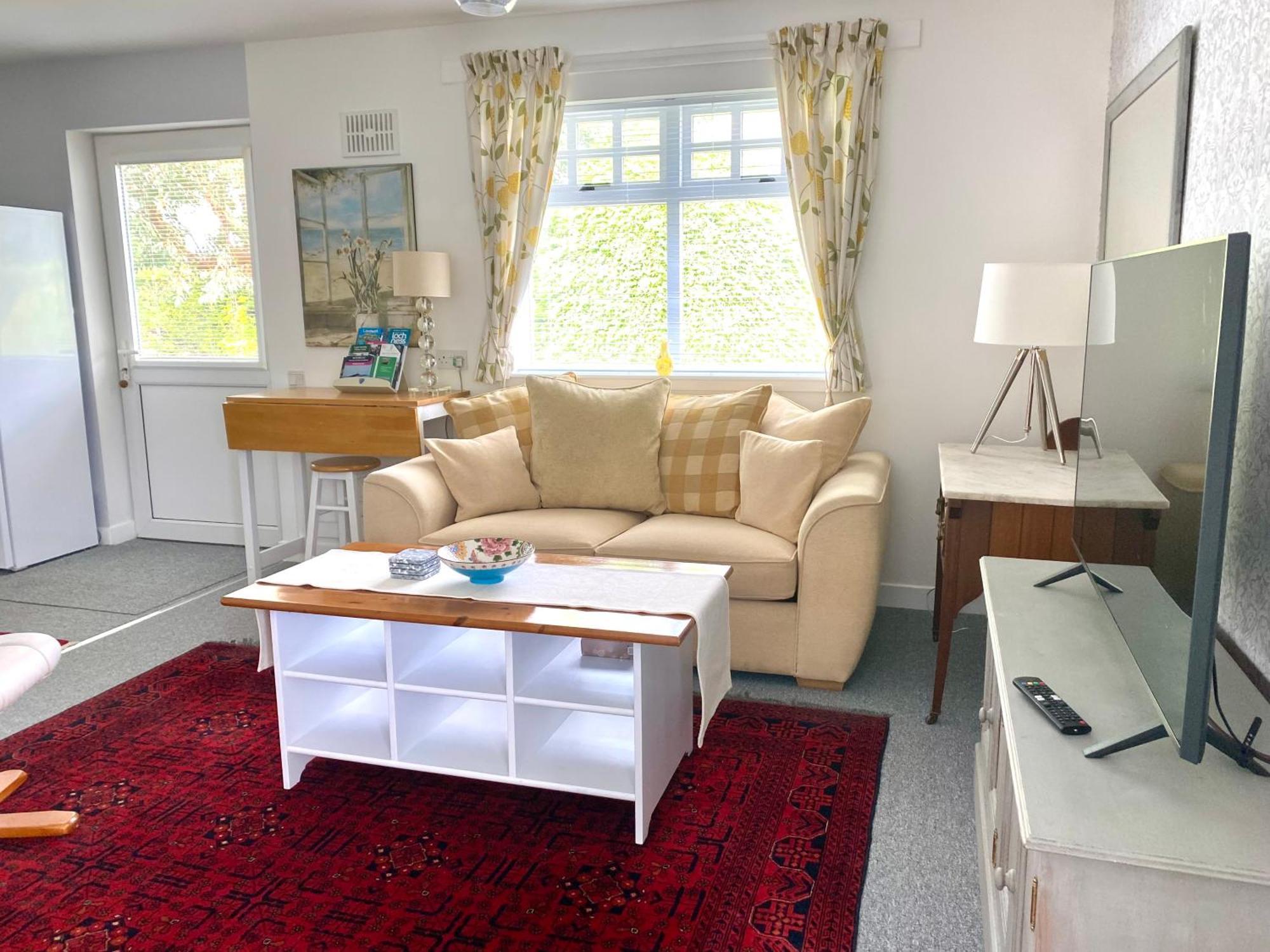 Glenburn, Private Studio Accommodation In Fochabers Bagian luar foto